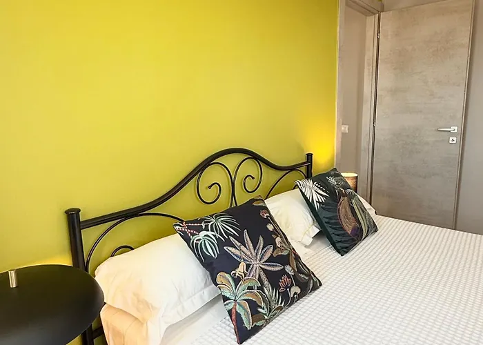 Castelnuovo * 카스텔누보디마르가